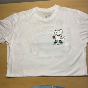 Riot Society T shirt Lucky Cat Fish